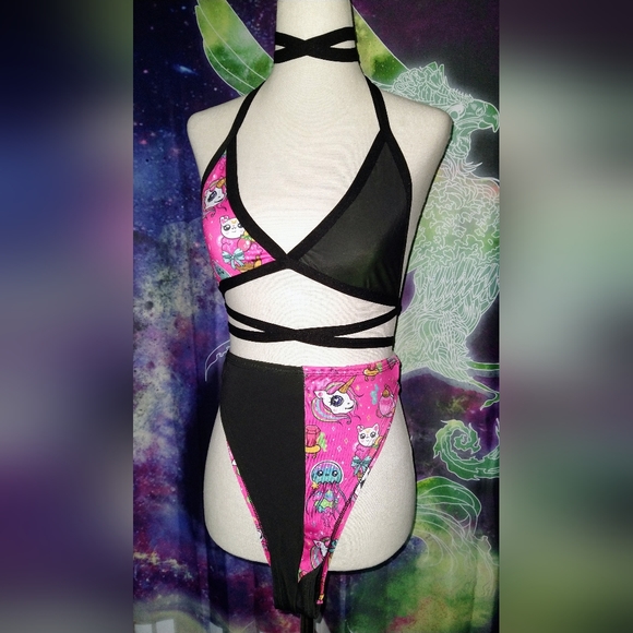 NWOT The Lyte Couture Black And Pink Cartoon Festival Set ~ Sz M - Picture 1 of 4